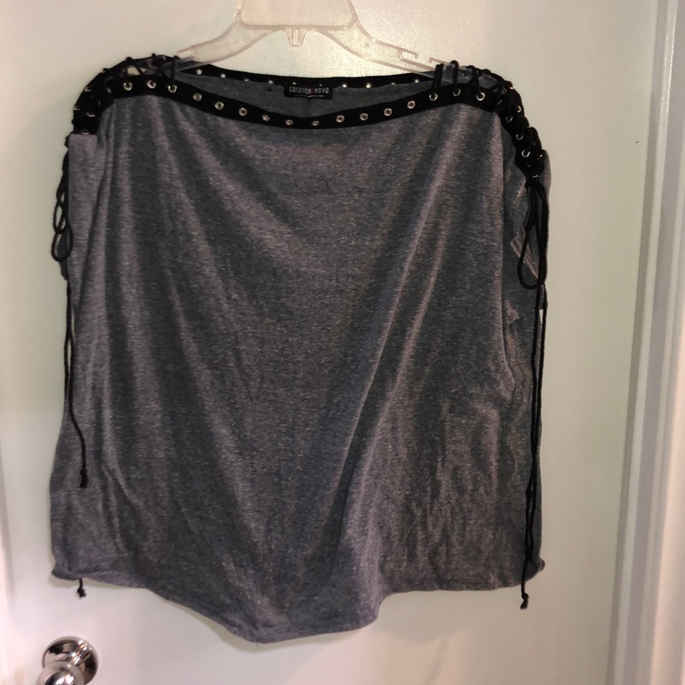 Fashion Nova top w/ strings